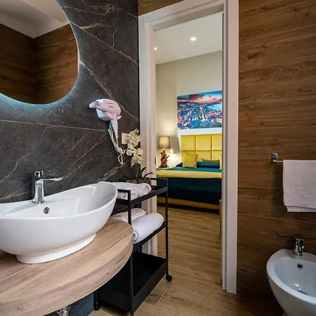 Vivi A Bed and Breakfast Νάπολη