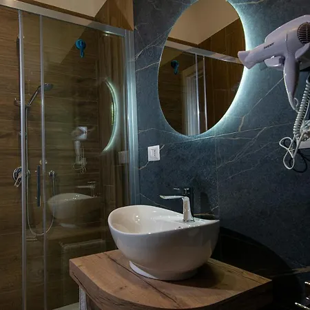 Vivi A Panzió Nápoly